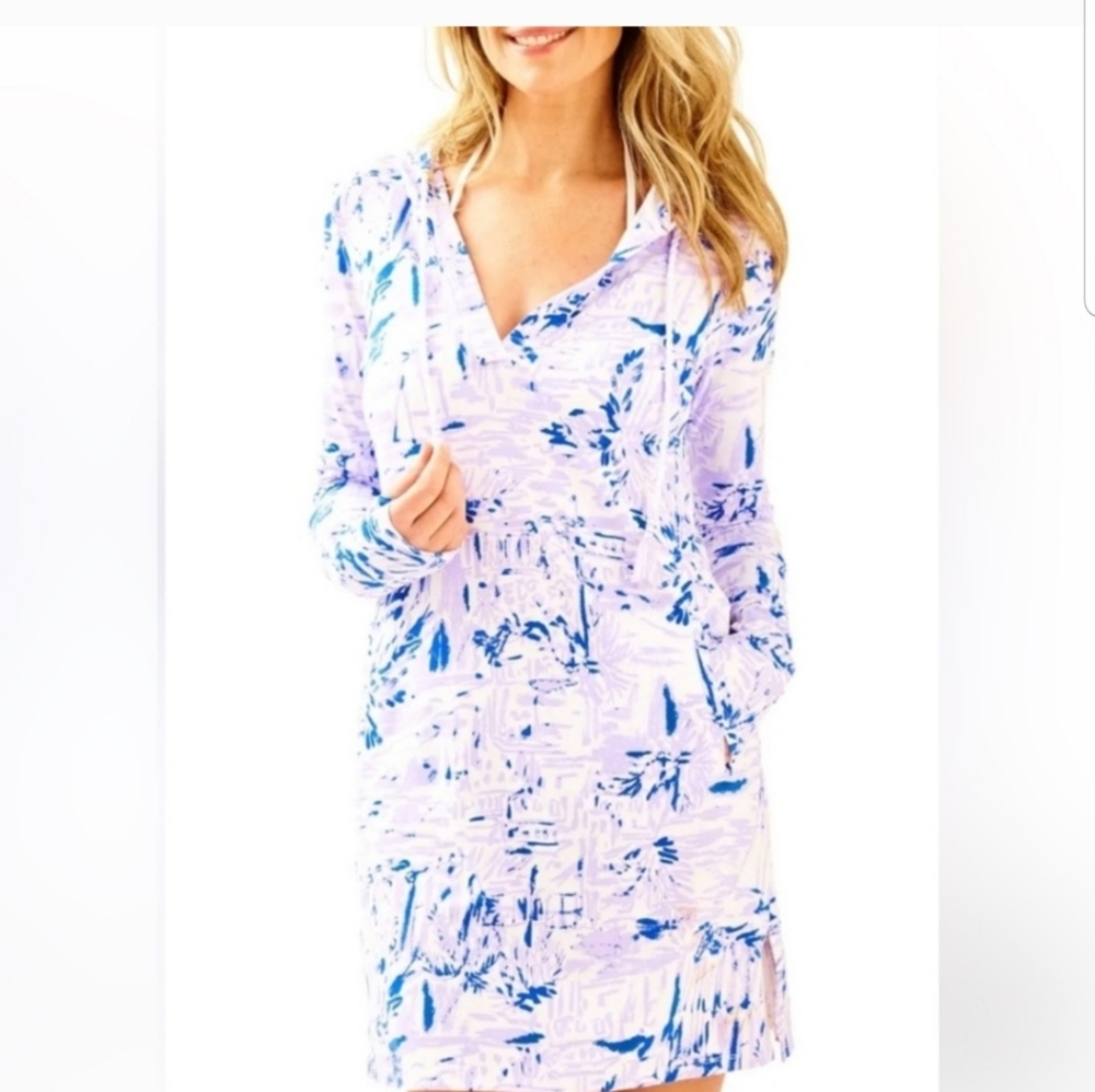 Lilly Pulitzer UPF 50 Ryile Cover Up Hoodied Dress - Picture 4 of 16